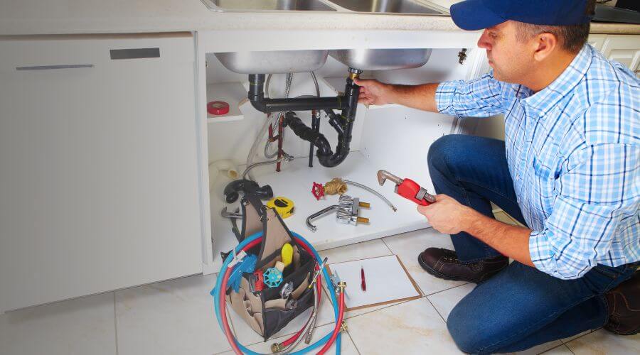 Professional water heater repair in Fontana, WI